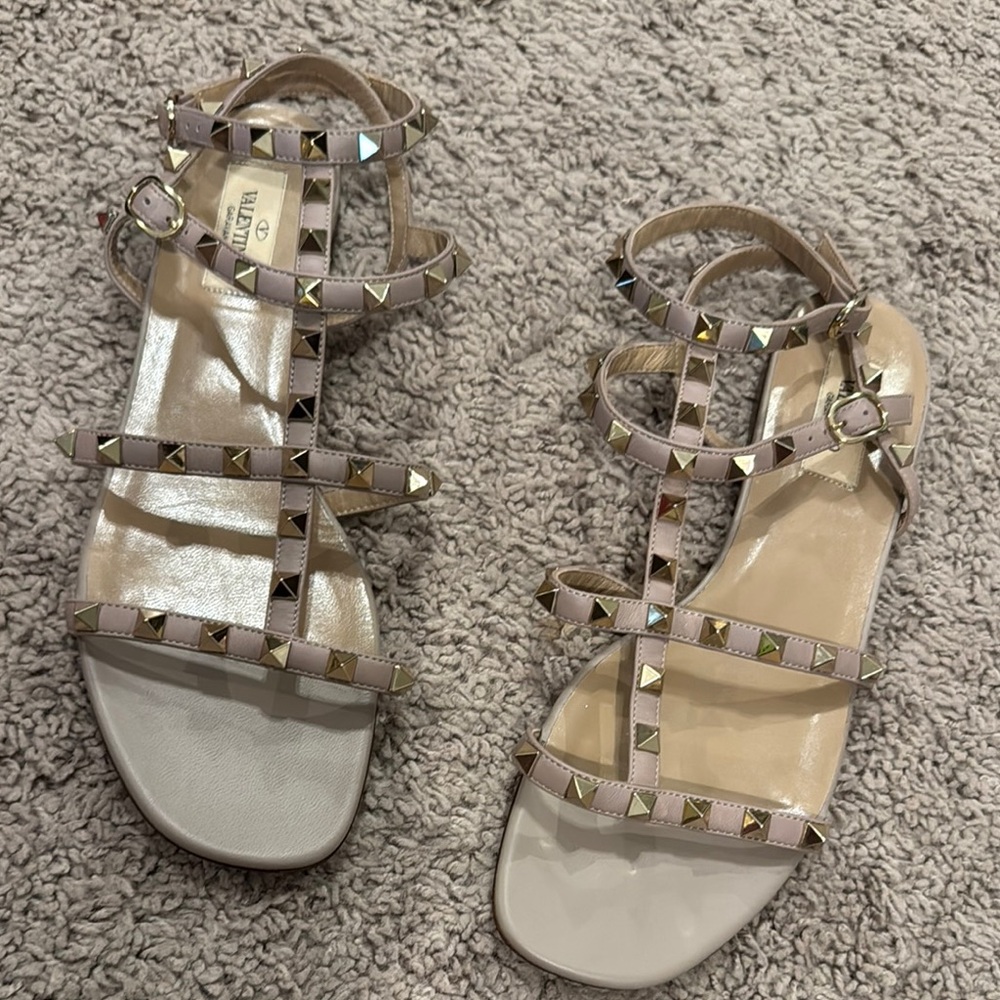 Valentino Women's Studded Sandals - Light Pink